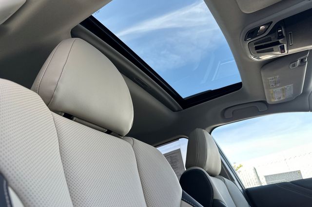 2025 Subaru Outback Limited - Photo 19