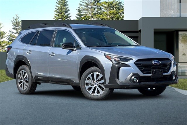 2025 Subaru Outback Premium photo 2