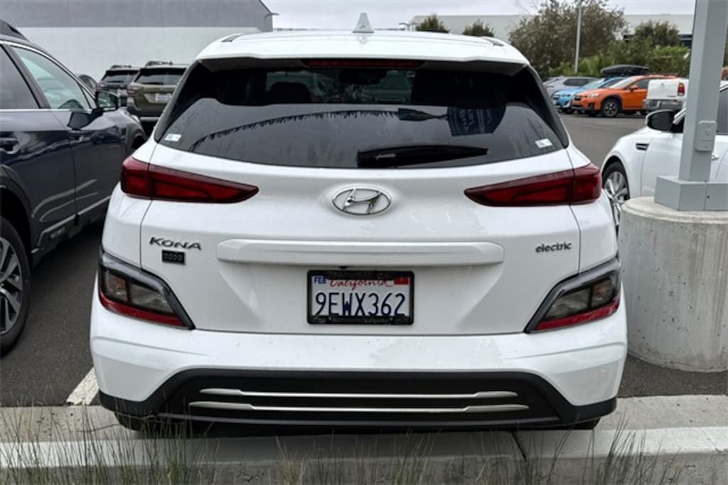 Used 2023 Hyundai Kona Electric SE SUV