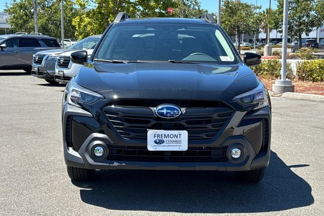 2025 Subaru Outback Onyx Edition - Photo 6