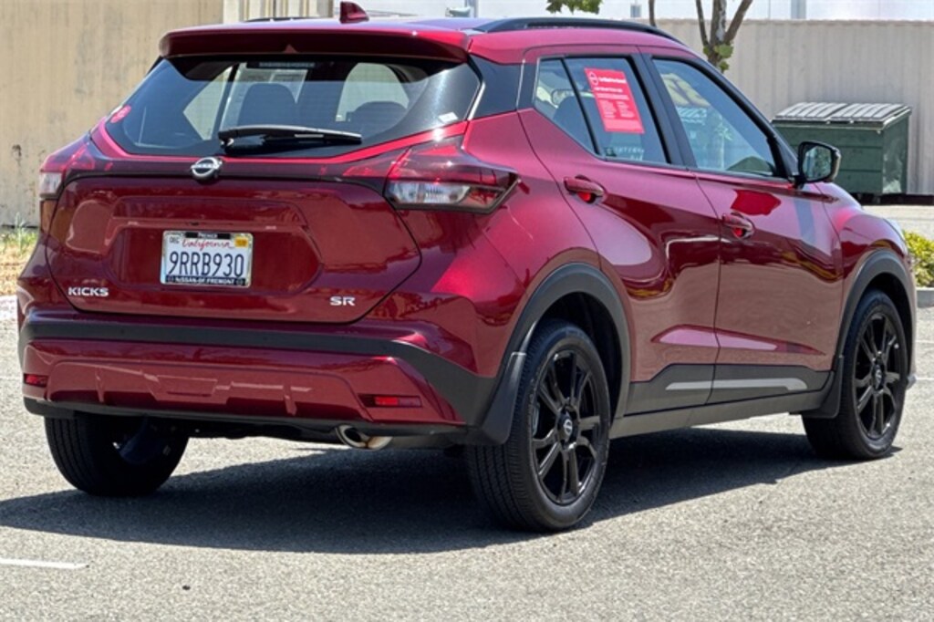 Used 2024 Nissan Kicks SR SUV