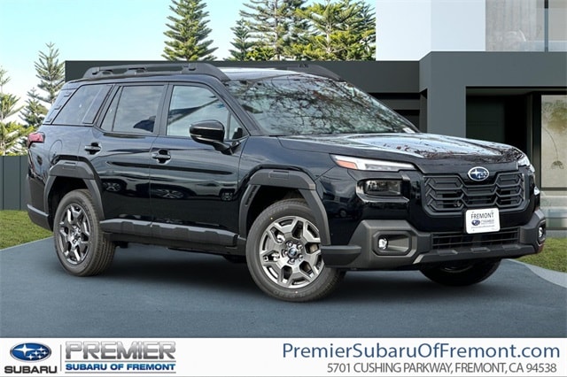 2026 Subaru Outback Premium's photo