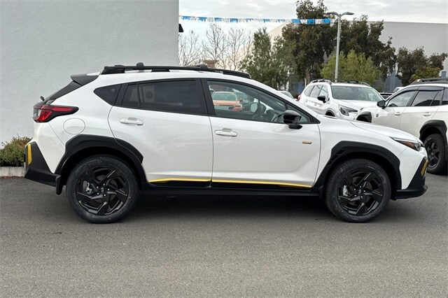 2025 Subaru Crosstrek Sport photo 3