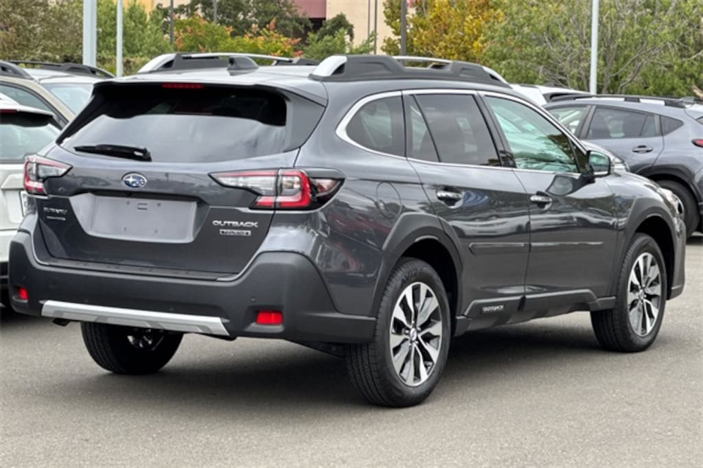 New 2025 Subaru Outback Touring SUV