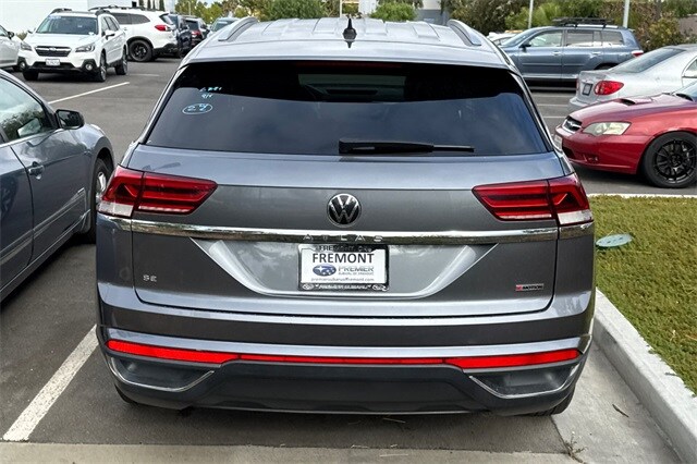 2022 Volkswagen Atlas Cross Sport SE photo 4