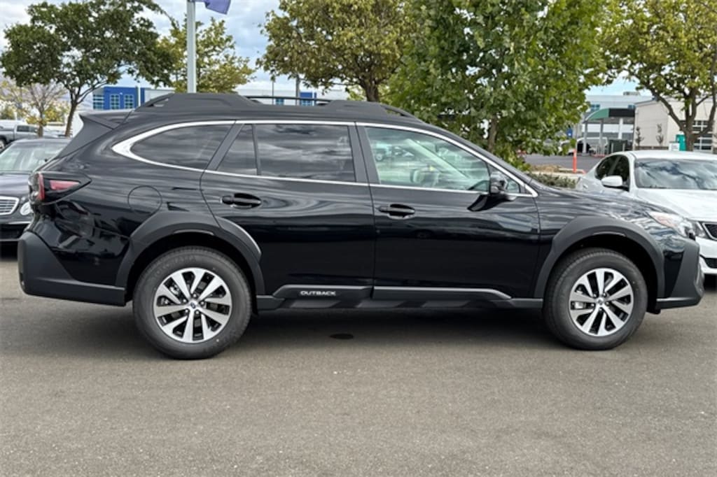 New 2025 Subaru Outback Premium SUV