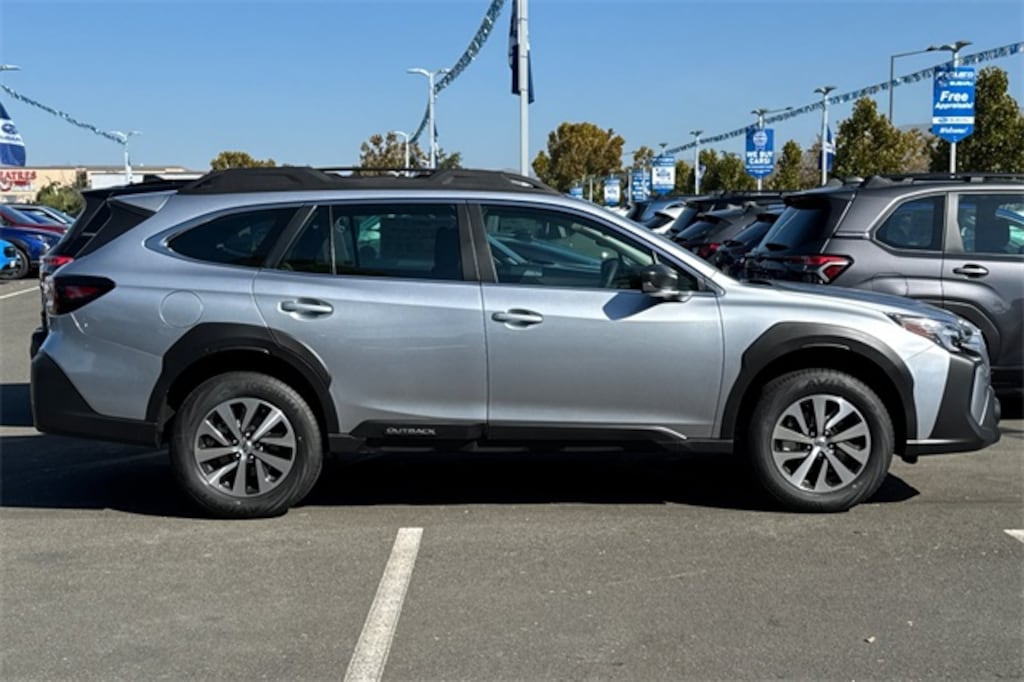 New 2025 Subaru Outback Base SUV