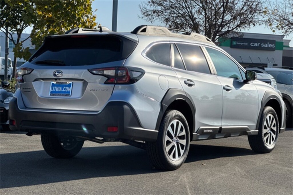 New 2025 Subaru Outback Premium SUV
