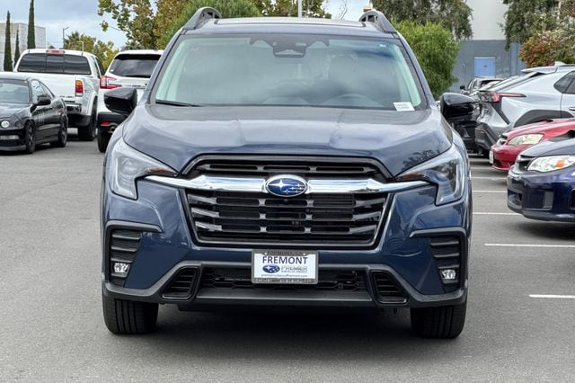 2025 Subaru Ascent Limited - Photo 6
