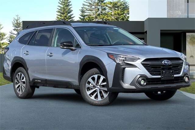 2025 Subaru Outback Premium photo 2