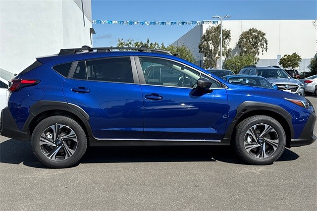 2025 Subaru Crosstrek Premium photo 3