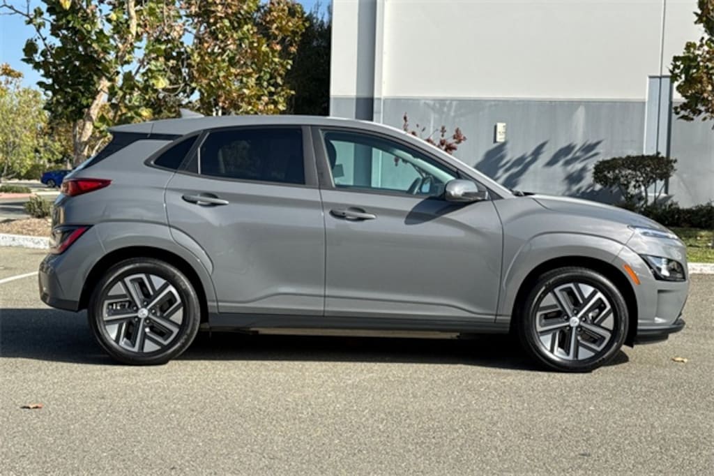 Used 2023 Hyundai Kona Electric SE SUV