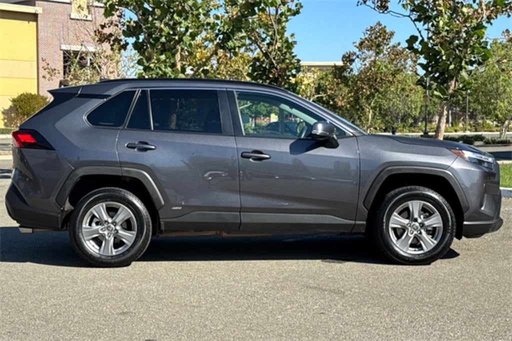 Used 2024 Toyota RAV4 Hybrid XLE SUV