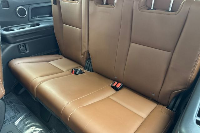 2025 Subaru Ascent Touring - Photo 17