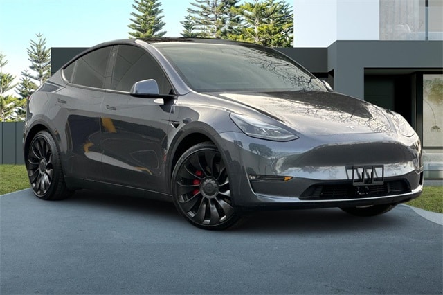 Used 2022 Tesla Model Y Performance with VIN 7SAYGDEFXNF400274 for sale in Fremont, CA