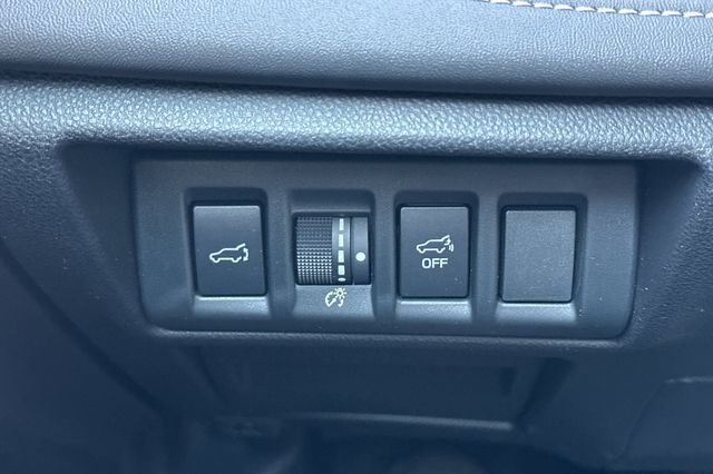 2025 Subaru Outback Limited - Photo 32