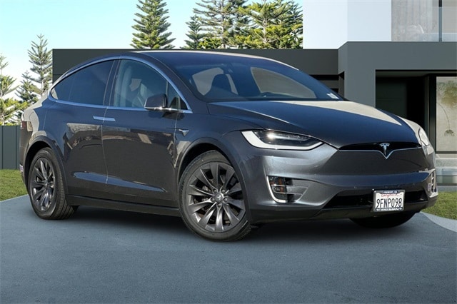 Used 2019 Tesla Model X 100D with VIN 5YJXCBE21KF147170 for sale in Fremont, CA