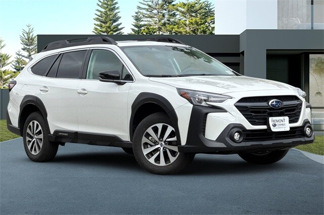 2025 Subaru Outback Premium photo 2