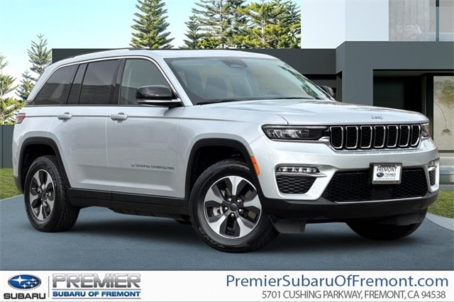 2023 Jeep Grand Cherokee 4xe's photo