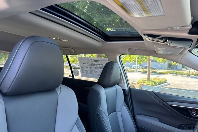 2025 Subaru Outback Onyx Edition - Photo 16