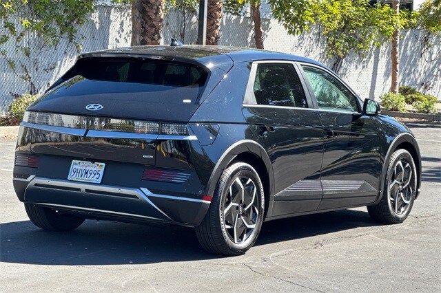 2023 Hyundai Ioniq 5 SEL photo 4