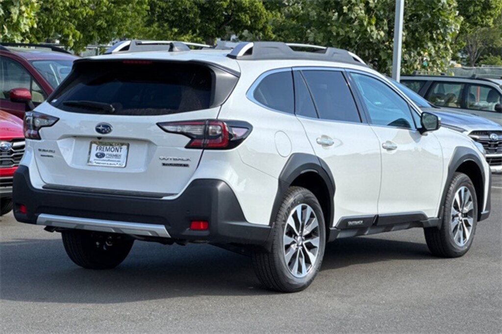 Used 2025 Subaru Outback Touring XT SUV