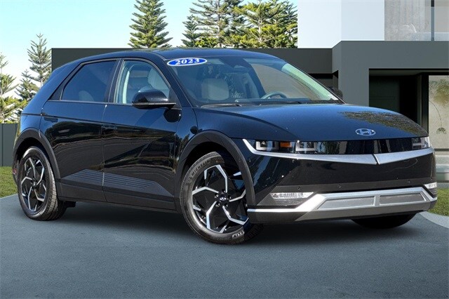 2023 Hyundai Ioniq 5 SEL photo 2