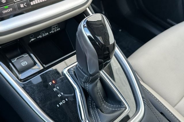 2025 Subaru Outback Limited - Photo 25