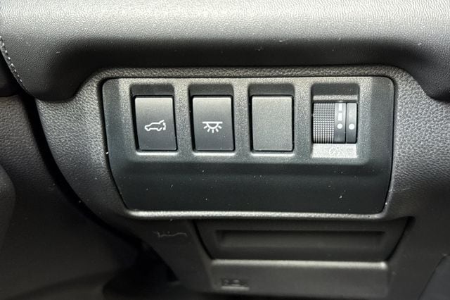 2025 Subaru Ascent Touring - Photo 34