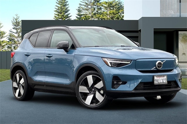 Used 2023 Volvo XC40 Ultimate with VIN YV4ED3UM0P2038705 for sale in Fremont, CA