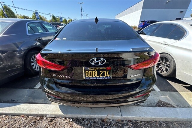 2018 Hyundai Elantra Sport photo 4