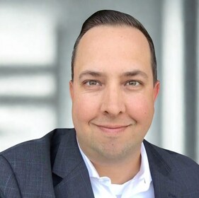 Staff member Robby Dempster from 5cf1d7286b3b