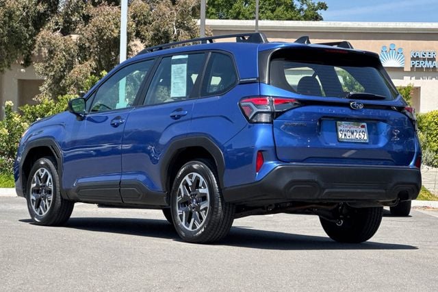 2026 Subaru Forester Base - Photo 6