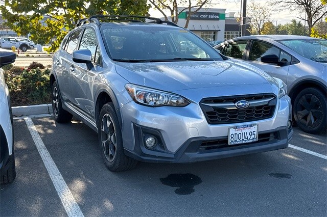 2018 Subaru Crosstrek 2.0i Premium photo 2