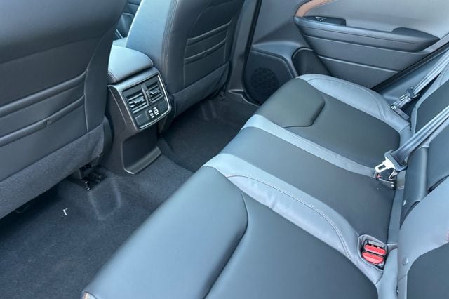 2025 Subaru Forester Sport - Photo 9