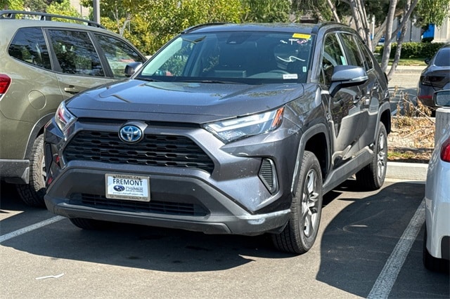 Used 2024 Toyota RAV4 XLE with VIN 4T3RWRFV1RU121142 for sale in Northfield, Minnesota