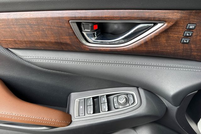 2025 Subaru Ascent Touring - Photo 11