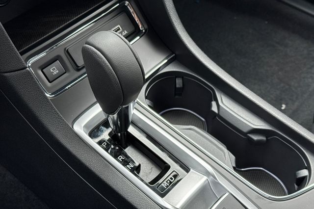 2025 Subaru Ascent Limited - Photo 20