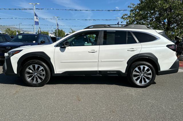 2025 Subaru Outback Limited - Photo 7