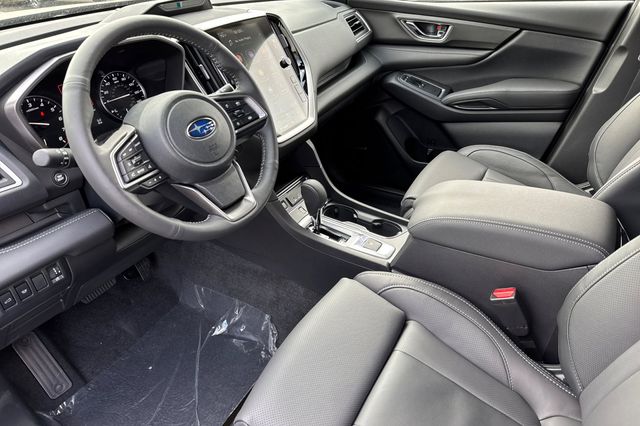2025 Subaru Ascent Limited - Photo 7