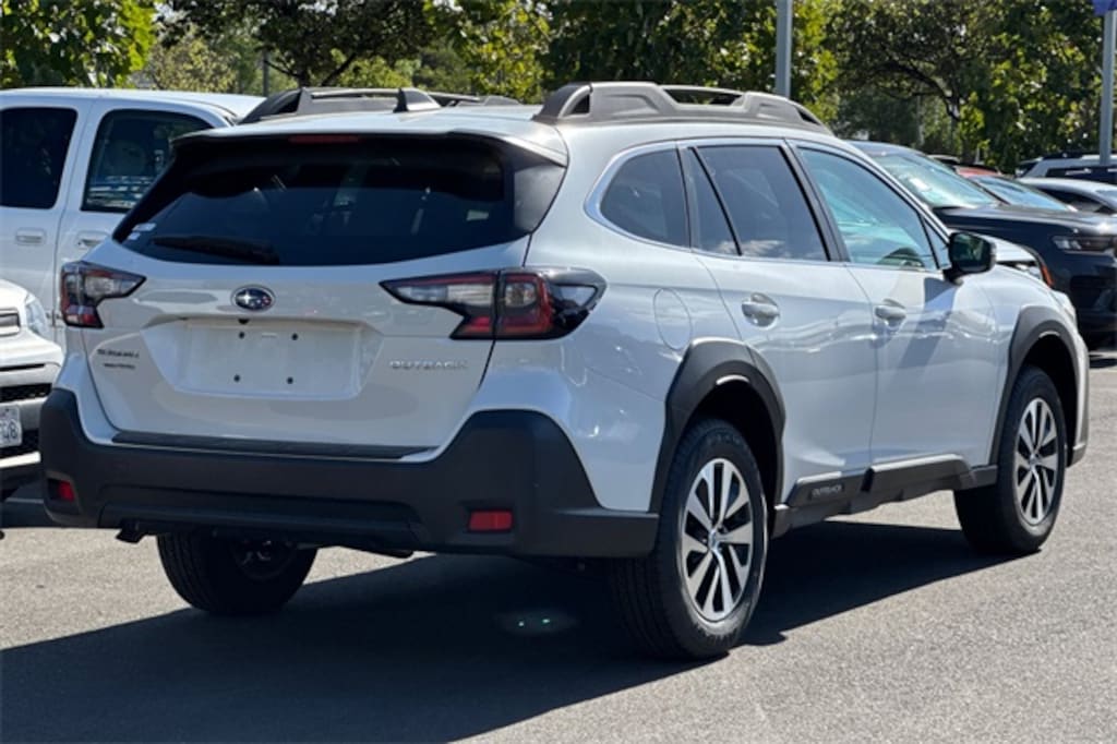 New 2025 Subaru Outback Premium SUV