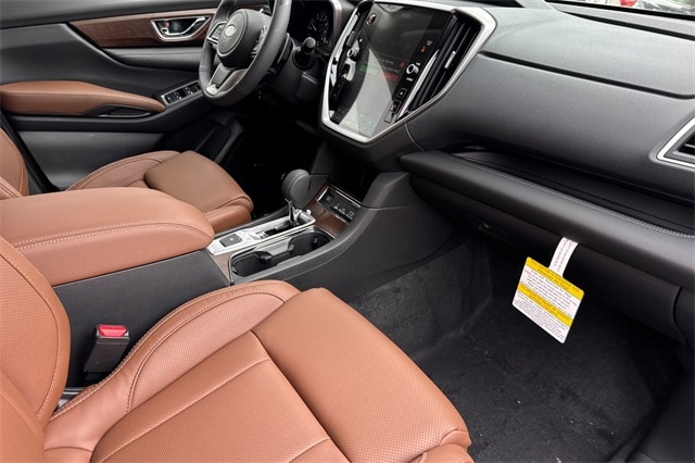 2025 Subaru Ascent Touring - Photo 14