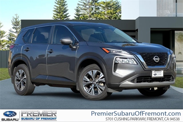 2023 Nissan Rogue SV's photo