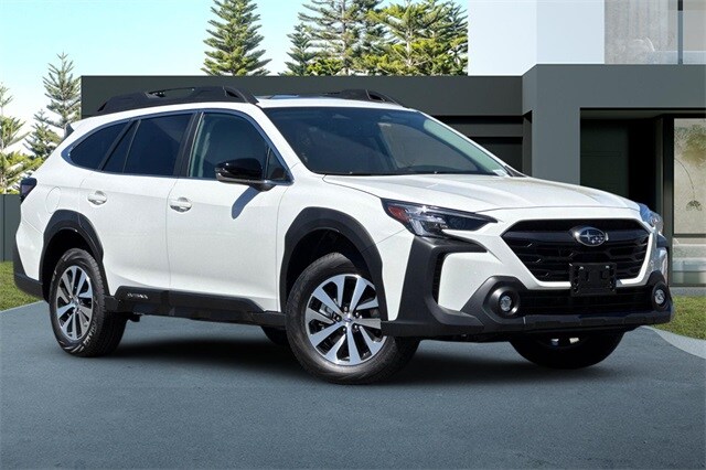 2025 Subaru Outback Premium photo 2