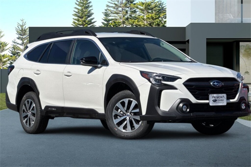 Used 2025 Subaru Outback Premium SUV