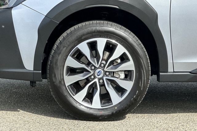 2025 Subaru Outback Limited - Photo 34