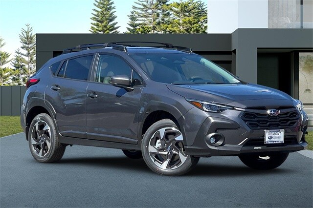2025 Subaru Crosstrek Limited photo 2