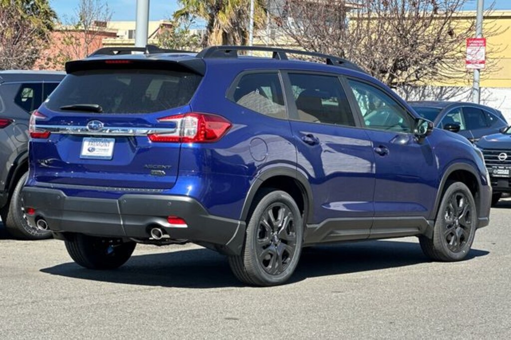 New 2026 Subaru Ascent Onyx Edition Touring 7-Passenger SUV