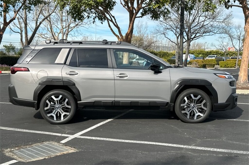 New 2026 Subaru Outback Touring XT SUV