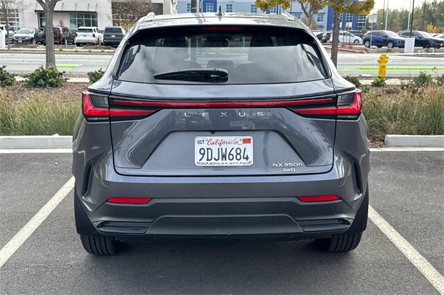 2022 Lexus NX 350h photo 4